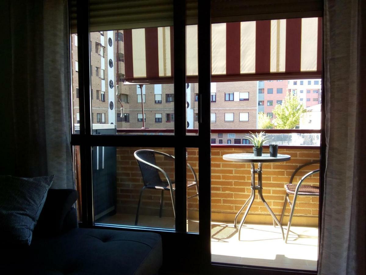 Estudio Bellavista 로그로노 외부 사진