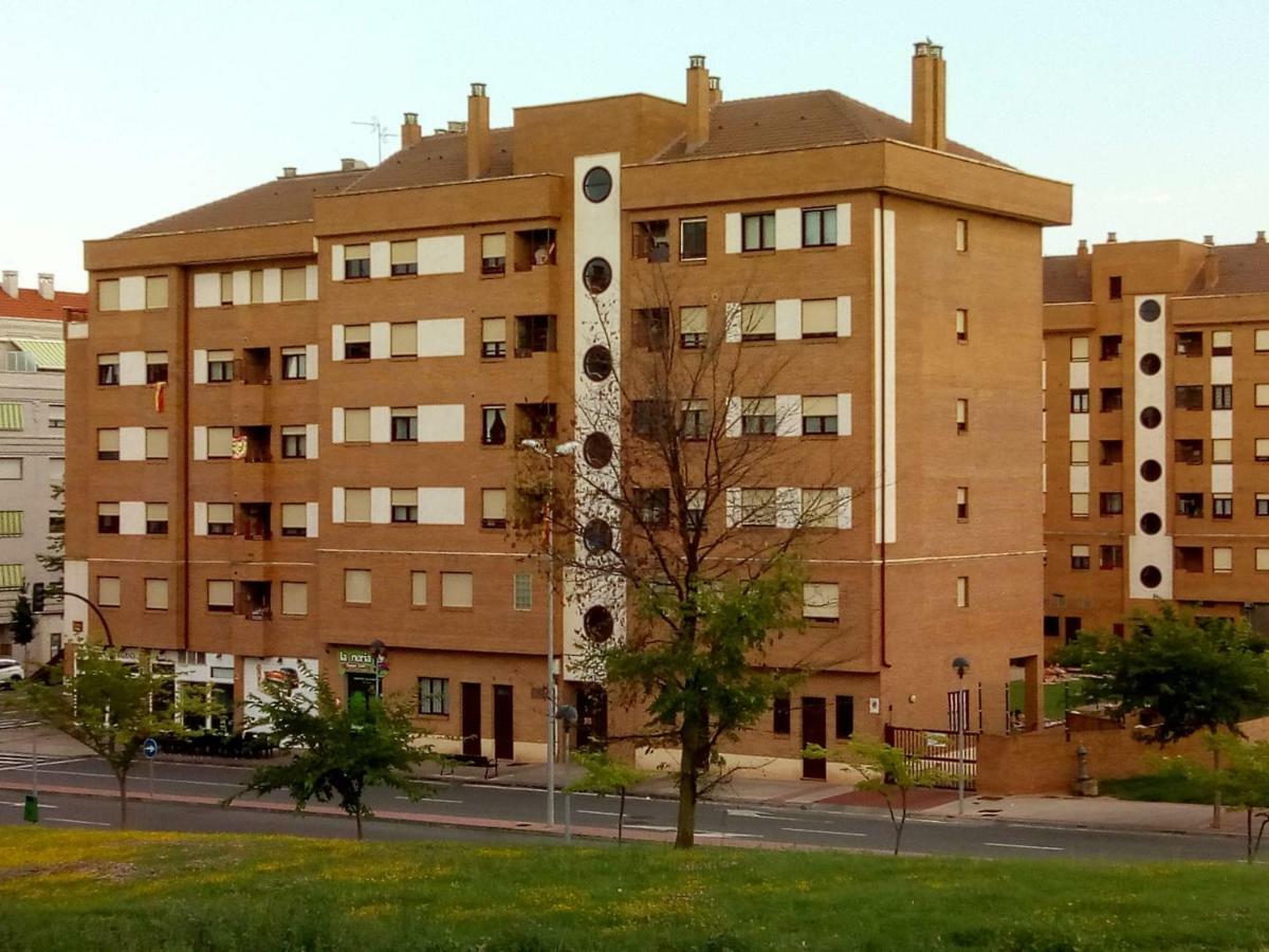 Estudio Bellavista 로그로노 외부 사진